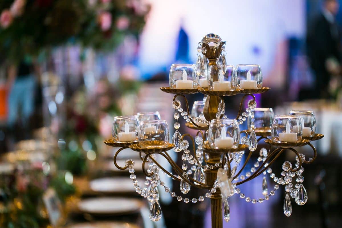10 Beautiful Damask Wedding Decoration Ideas